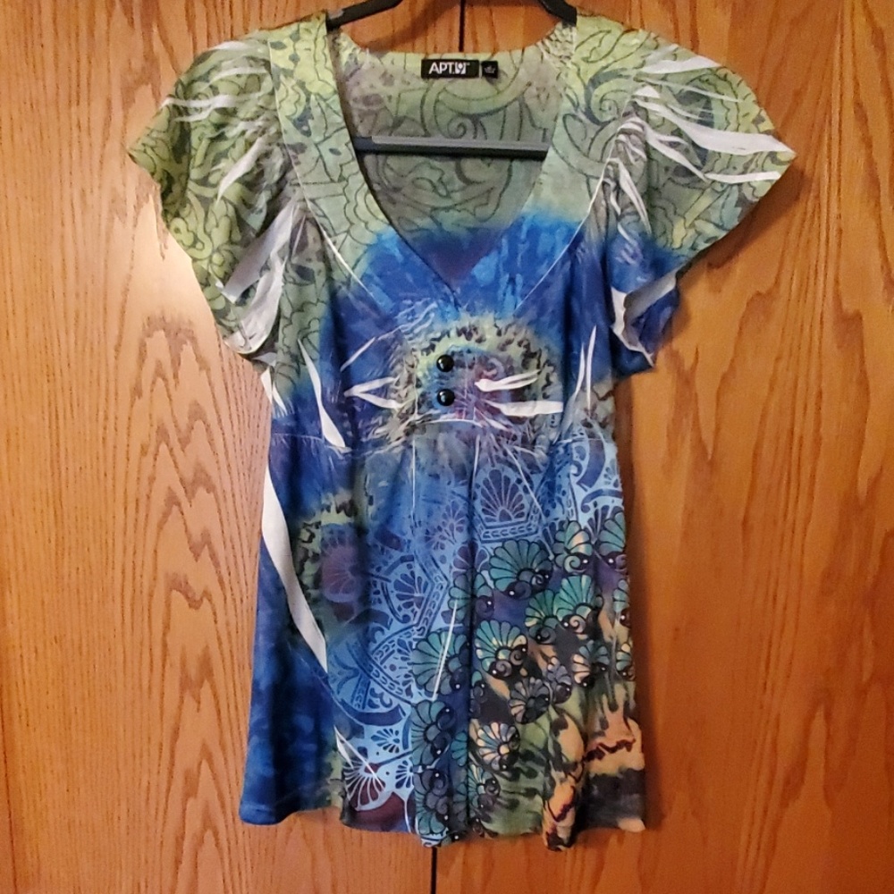 Apt 9 size medium womens blouse